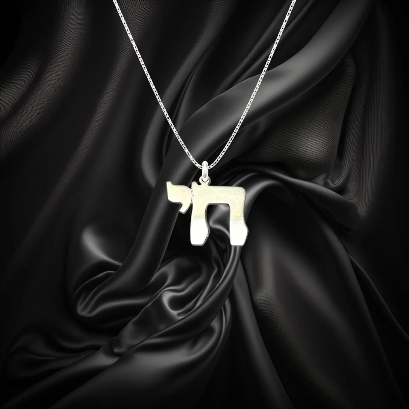 Classic Chai Pendant